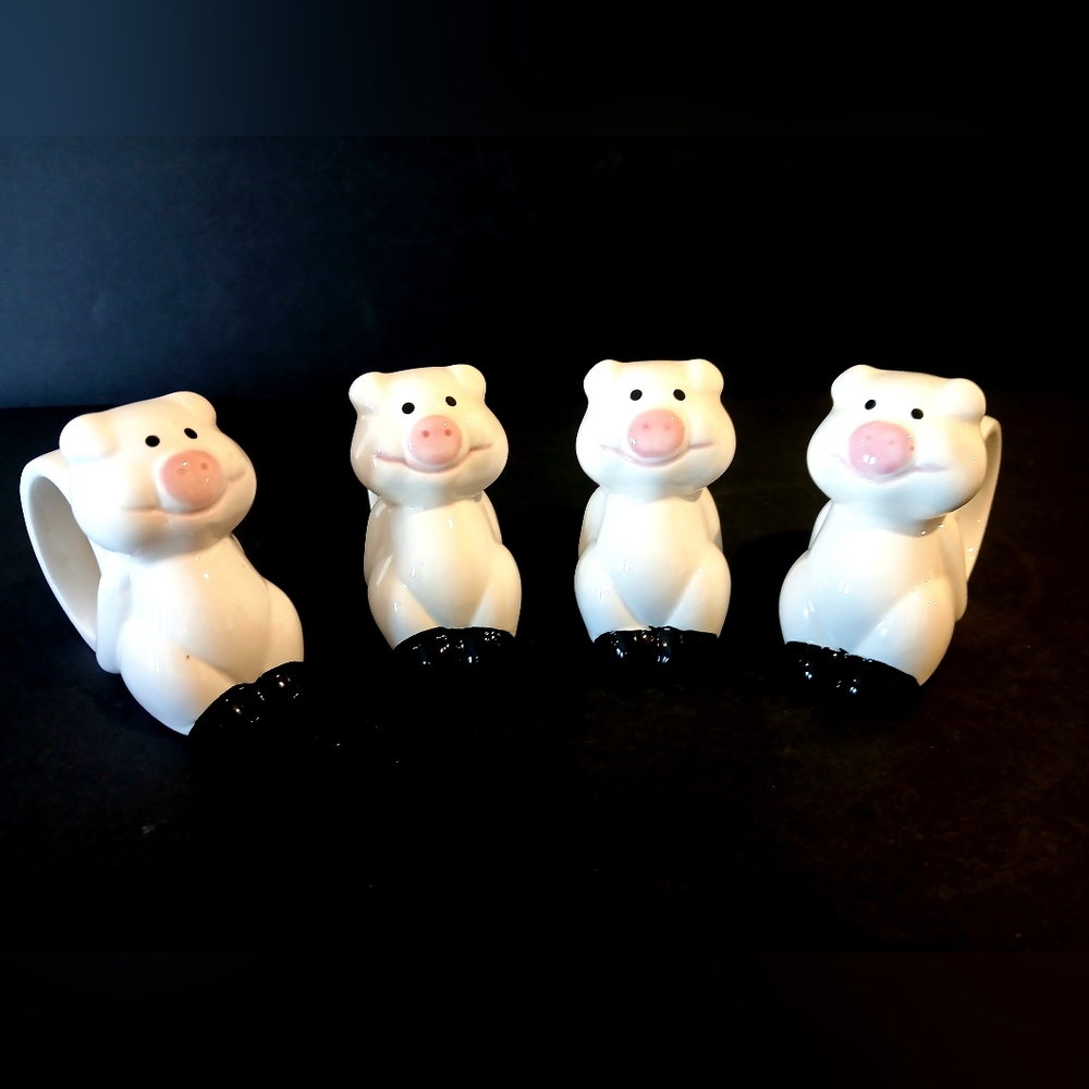 Set of 4 Vintage Pig Shaped Napkin Holders